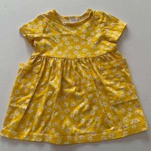 Hanna Andersson Size 85 Yellow Floral Play Dress